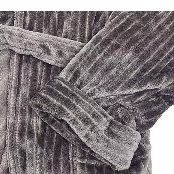 Dallas Cowboys Ribbed Silk Touch Robe - Picture 3 of 5